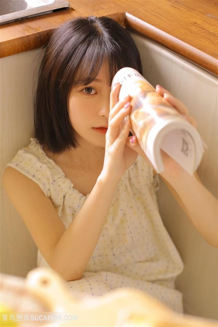 亚洲精品一区二区四季