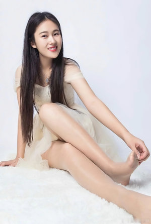 翁公厨房里轻点好大