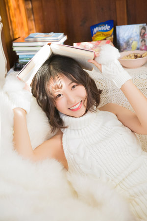 99白嫩极品学生美女